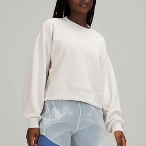 Lululemon Perfectly Cropped Crew